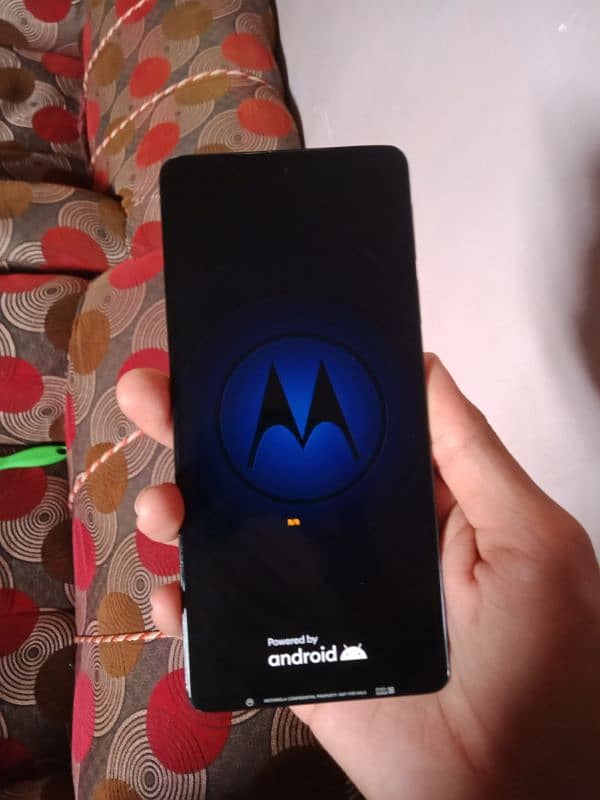 Motorola edge 30 pro gaming phone 3