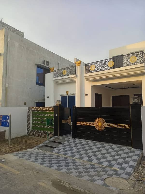 5 Marla Single Story House for Sale Bahria Nasheman Lahore 1