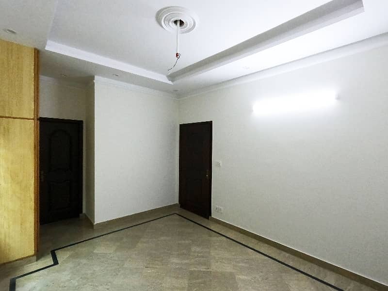 Wapda Town Phase 1 - Block G3 House Sized 5 Marla Is Available 18