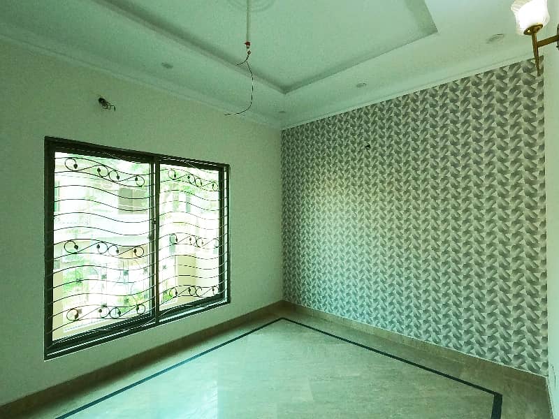 Wapda Town Phase 1 - Block G3 House Sized 5 Marla Is Available 20