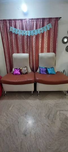 2 jumbo sofa