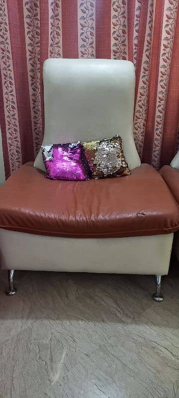 2 jumbo sofa 2