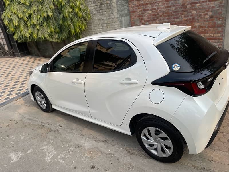 Toyota Yaris 2021 model 2024 import 12