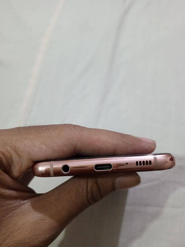 Samsung Galaxy S10 plus non pta 7