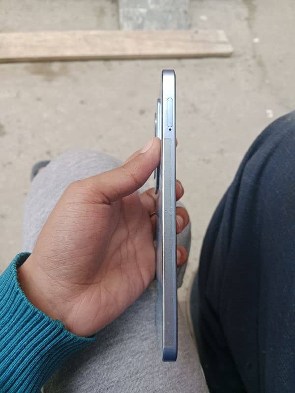 oppo reno 11F 1