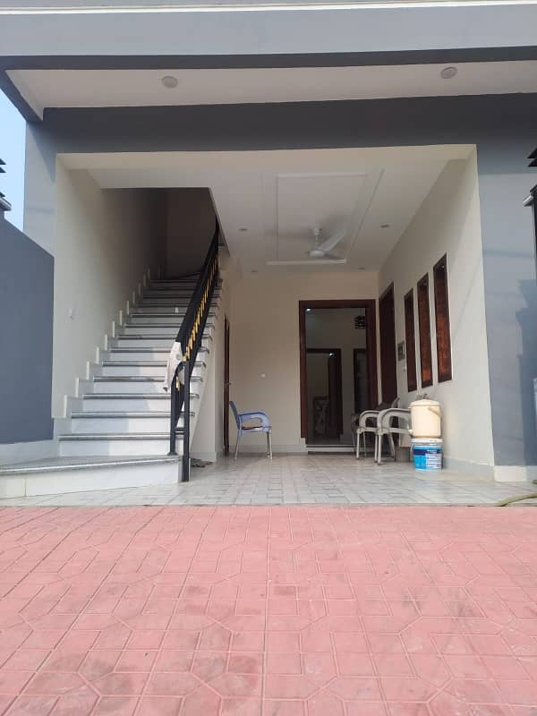 5 Marla Corner Brand New House For Salle Available 8