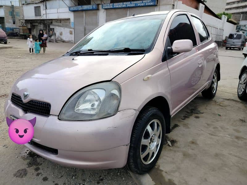 Toyota Vitz 12