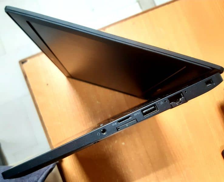 Dell laptop Urgent Sale 11