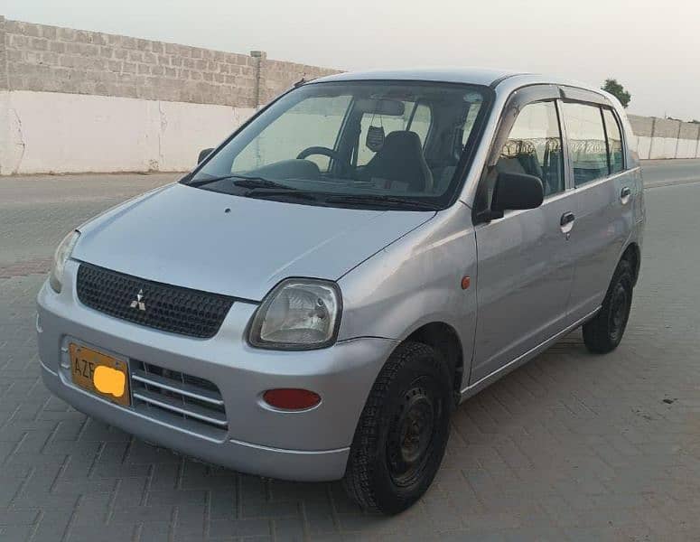 Mitsubishi Minica Auto (660cc) Model 2008 0