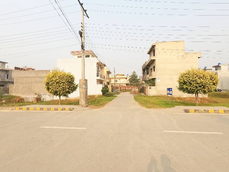 Looking For A Prime Location Residential Plot In Lahore 1