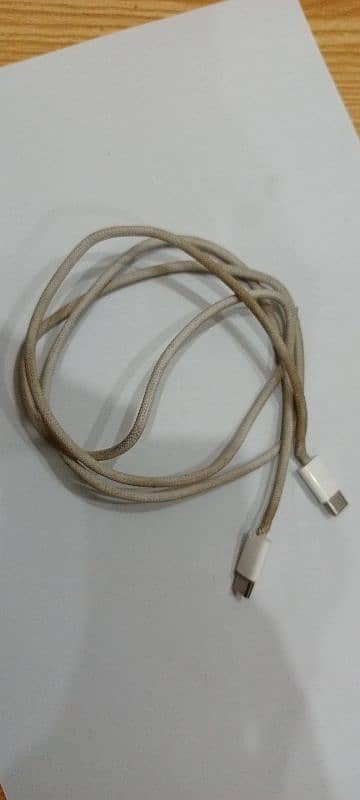 Orignal data cable 15pro max 0