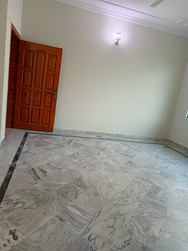 Upper portion for rent 7