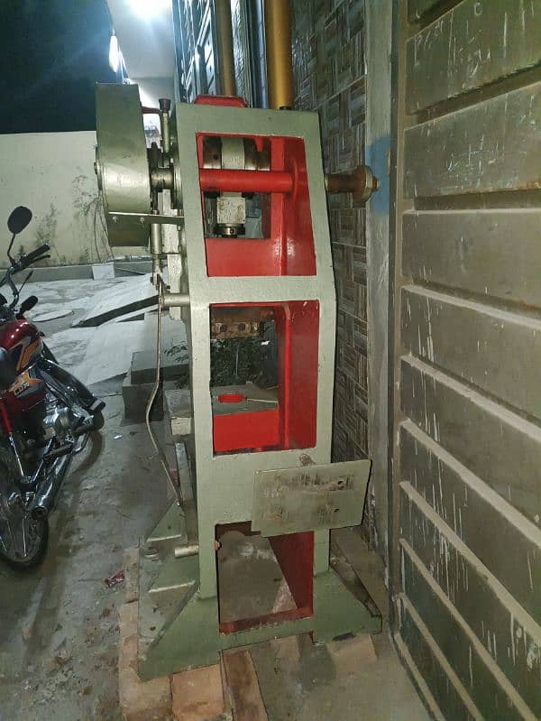 15ton power press new 1