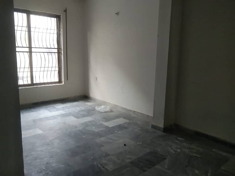 6 MARLA UPPER PORTION AVAILABLE FOR RENT 5