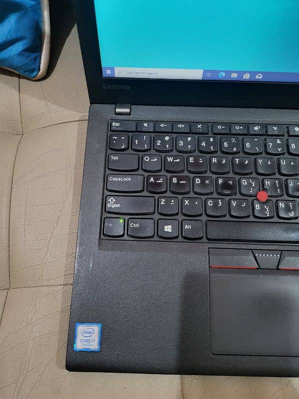 Lenovo i7 7th x270 8/256 in good condition 3