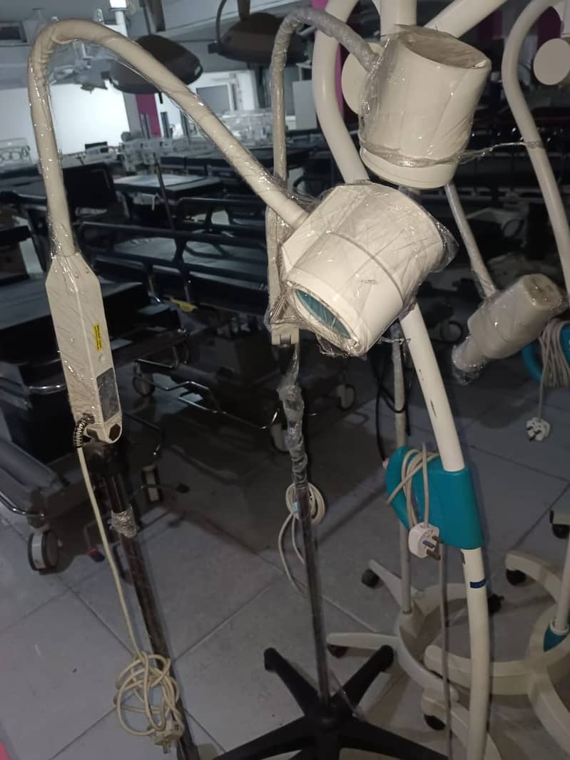 OT Light Ceiling / Stand, Mobile Examination Light new/refurbished. 19