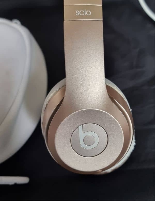 beats headphone 4