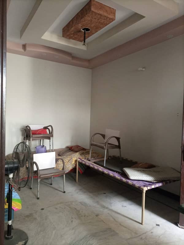 Gulshan-e-Iqbal - Block 13-D2 Flat For rent Sized 600 Square Feet 11