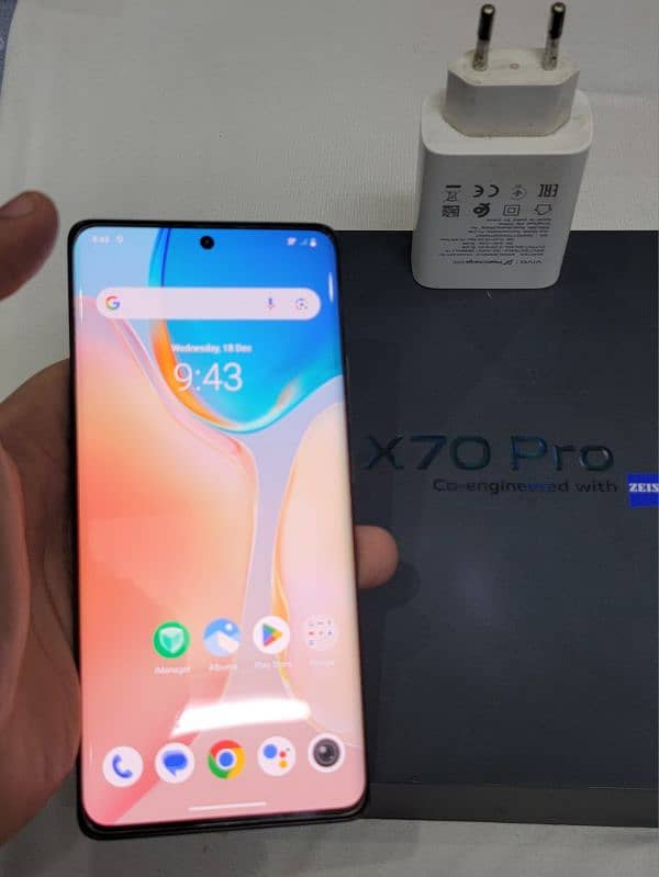 Vivo X70 Pro - Official PTA Approved 4