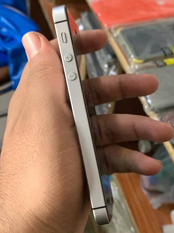 iPhone SE 1th gernation 2