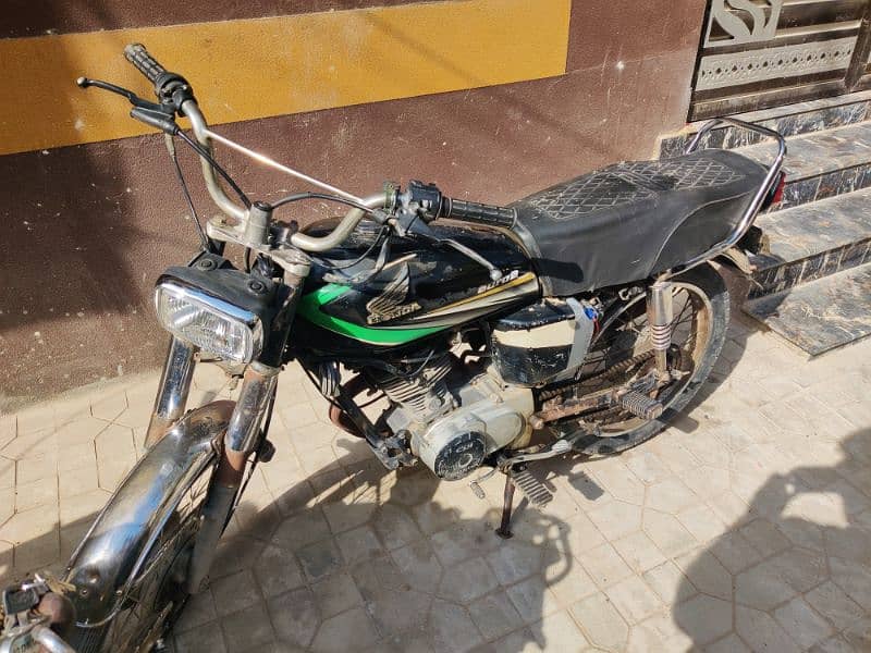 Honda 125 2013 5