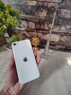 iPhone SE totally original Mobile