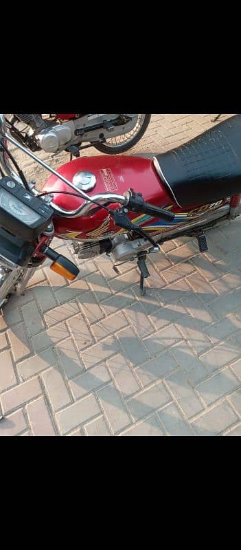 Honda 70 condition new 2