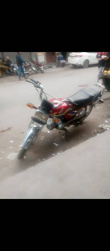 Honda 70 condition new 3