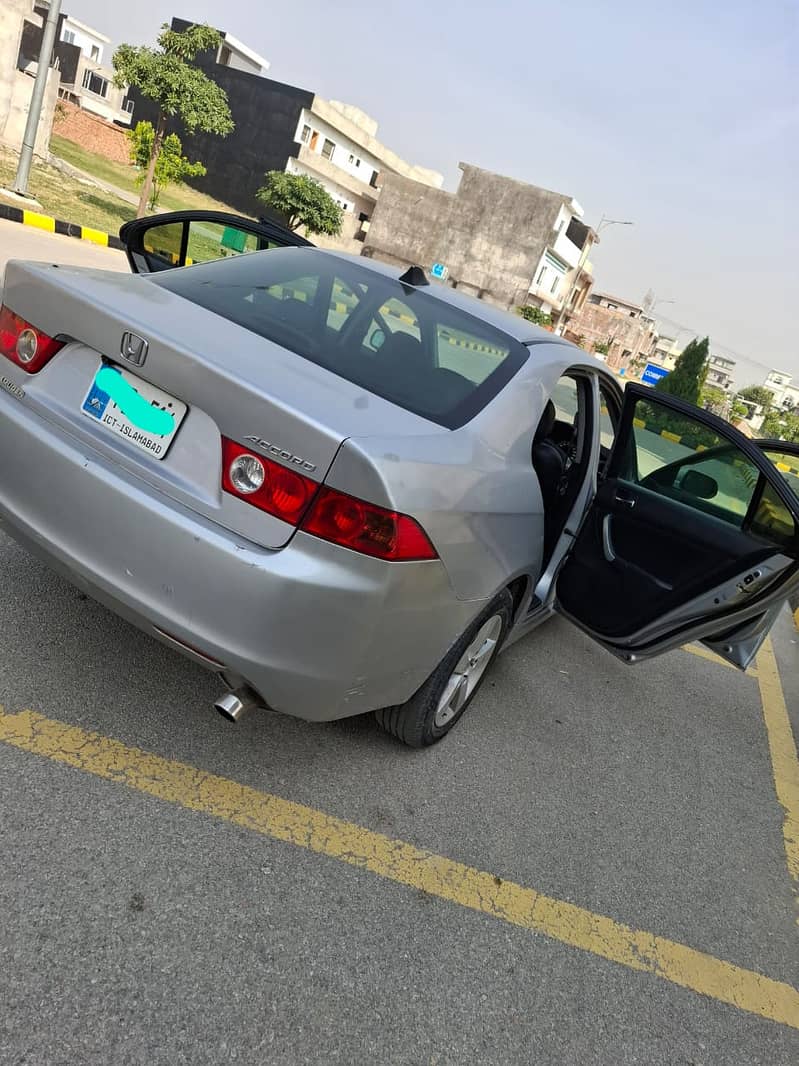 Honda Accord 2002 CL7 5