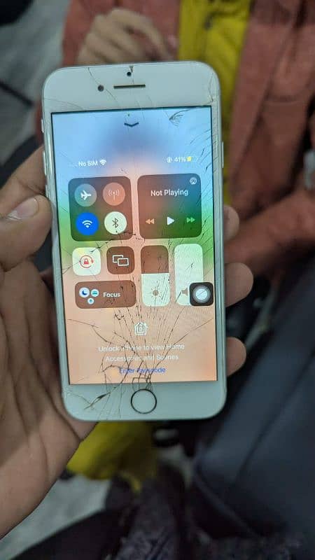 iPhone 8 non pta bypass (0316-4270479) 3