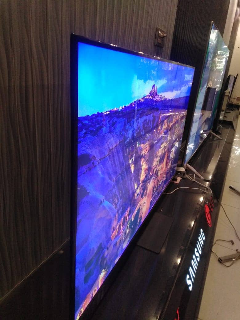 Original 55 Inch Samsung QLED TV on very reasonable price 0