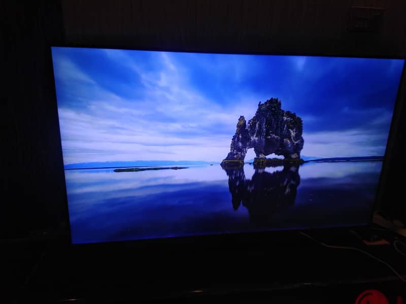 Original 55 Inch Samsung QLED TV on very reasonable price 2