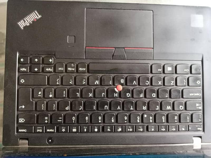 lenovo thinkpad x280 for sale in a reasonable price 4