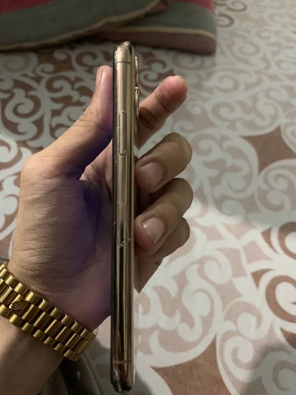 iphone 11 pro factory unlocked 1