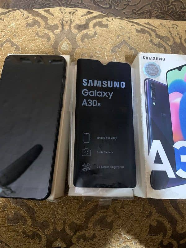 Samsung galaxy a30s 1