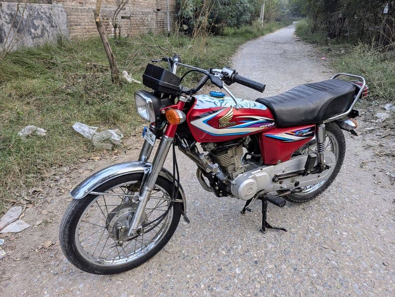 Honda CG 125 | 2015 Model | Islamabad Registered 6