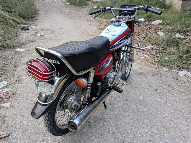 Honda CG 125 | 2015 Model | Islamabad Registered 8