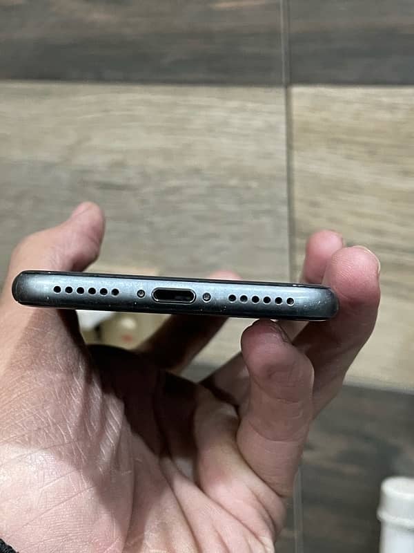 Iphone 8 PTA Approved 2