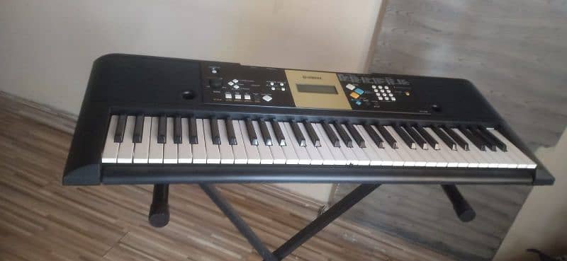 yamaha ypt 220 5