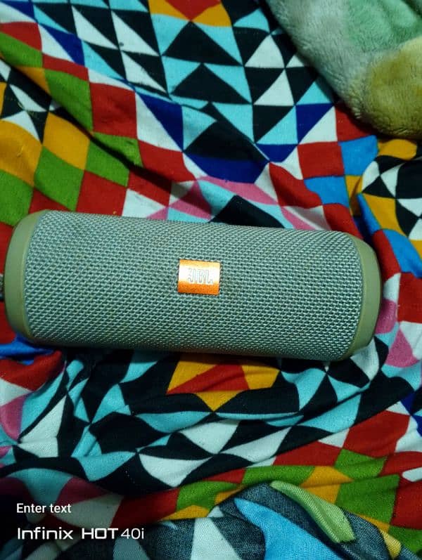 JBL WATERPROOF BLUETOOTH SPEAKER 2