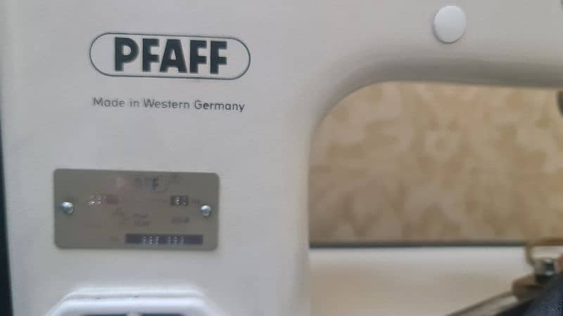 PFAFF 260 Antique 5