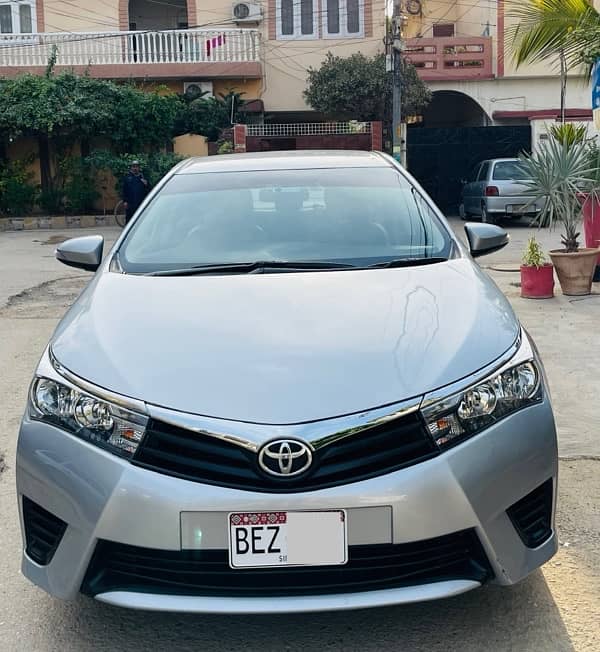 Toyota Corolla Altis 2016 karachi 0