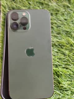 iPhone 13 pro max 128 GB lush condition argent sale 10/10 green couler