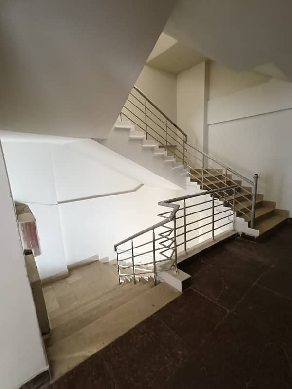 2 Bed DD Flat For SALE In North Nazimabad 3