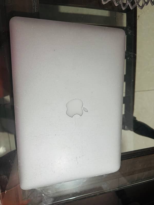 selling macbook air 2017 0