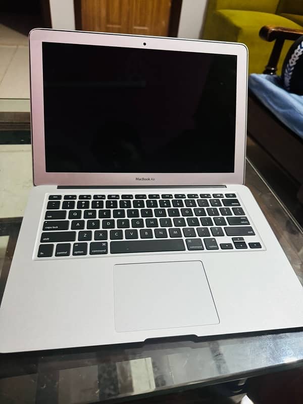 selling macbook air 2017 1