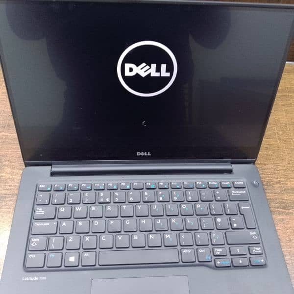 DeLL7370 0