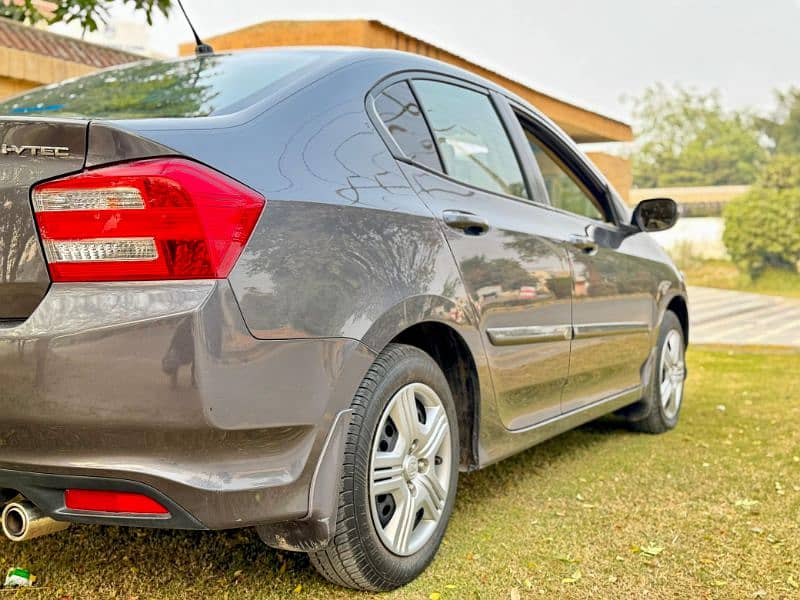 Honda City IVTEC 2021 MANUAL 1300CC 13