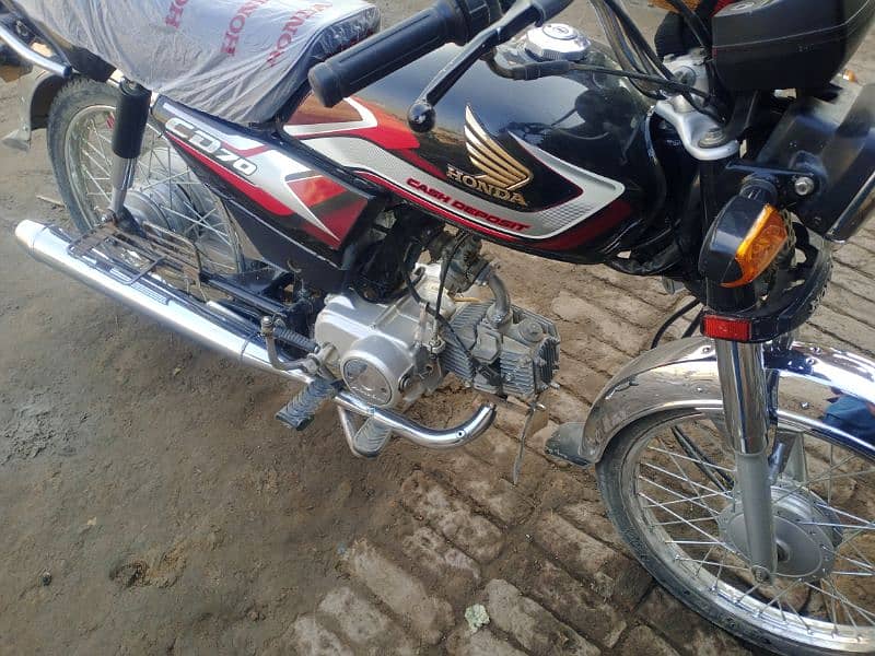 Honda CD 70 2025 1