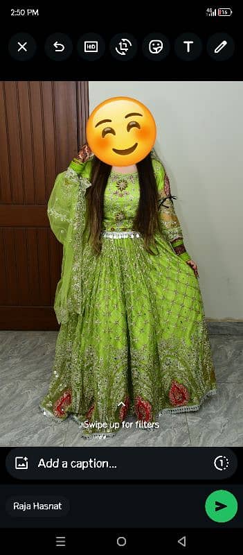 mehndi lehnga 0